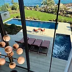Le Levant Villa *